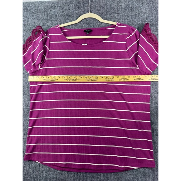 Talbot's Plus Women's Short Sleeve Top Size 2X Magenta Striped Lace Trim Sleeve - Picture 5 of 8